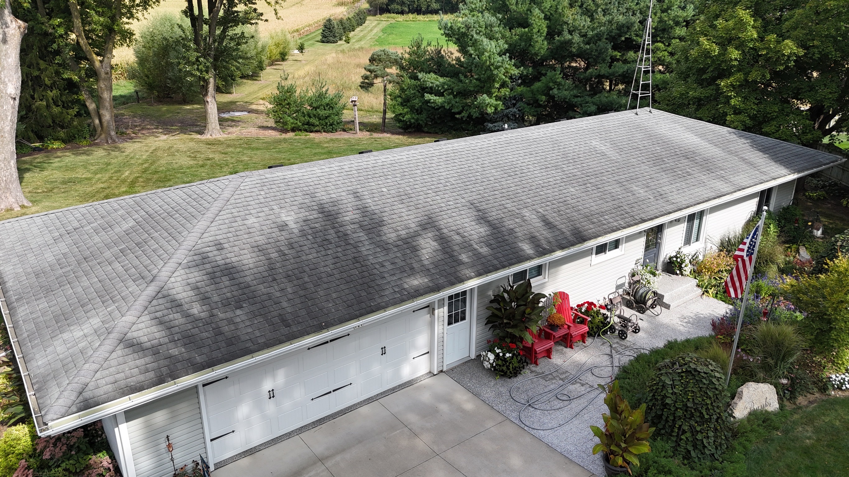 Roofing in Dakota Il