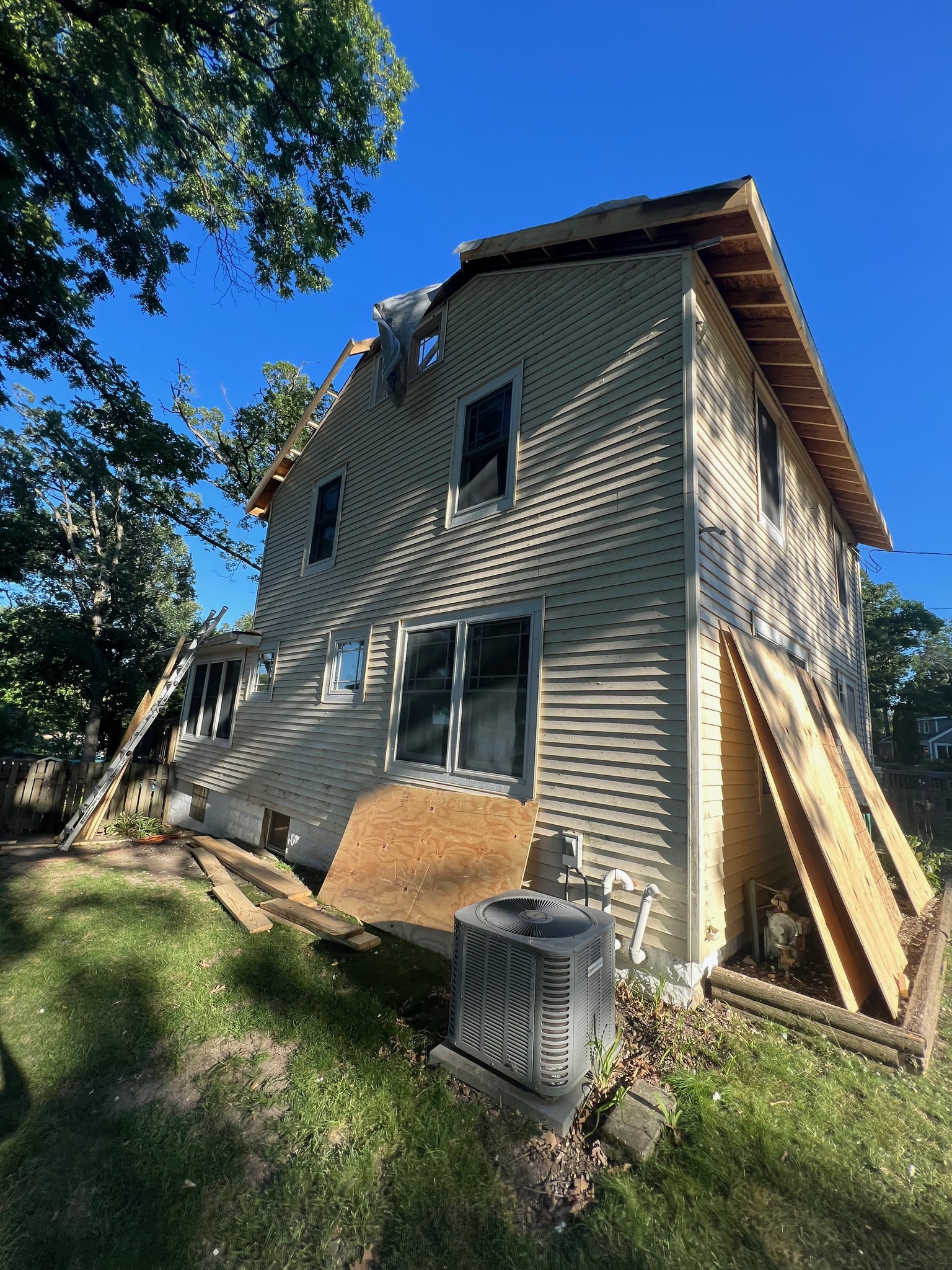 Siding in Unknown Wi