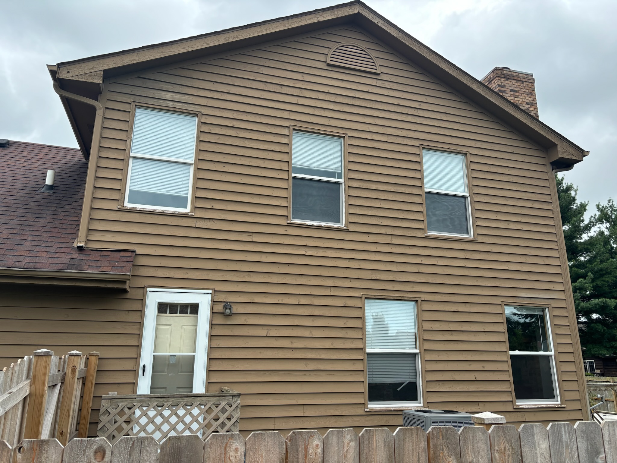 Windows in Rochelle Il